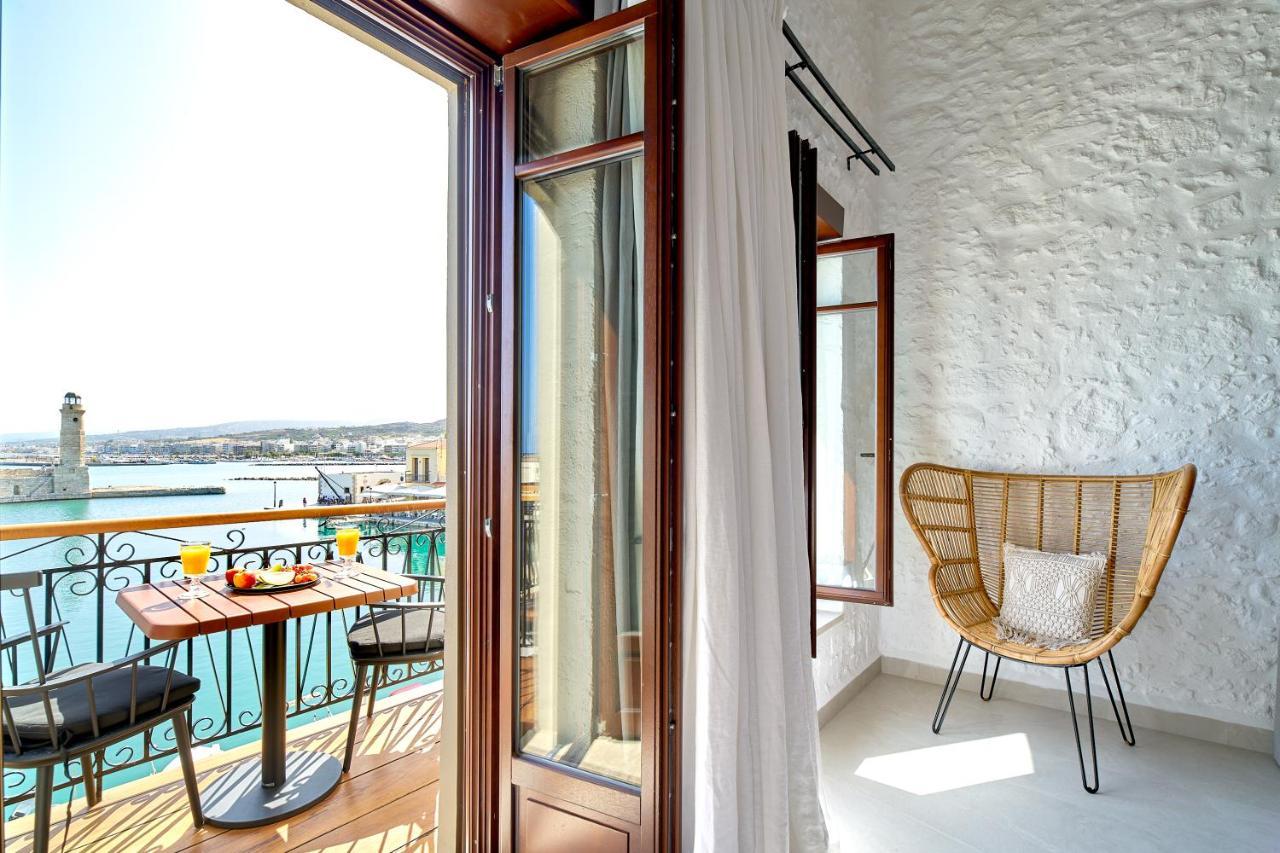 Vista Del Porto Luxury Suites 레팀노 외부 사진