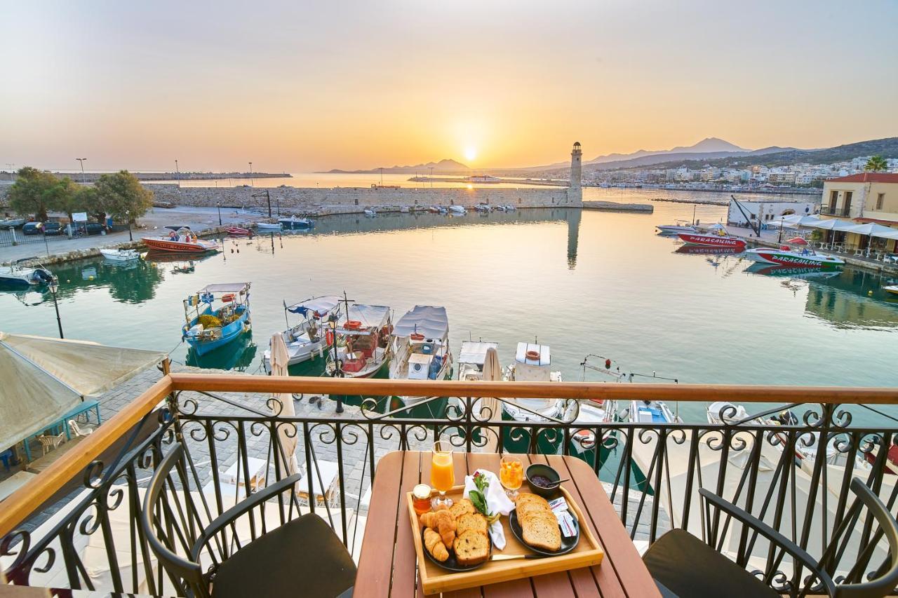 Vista Del Porto Luxury Suites 레팀노 외부 사진