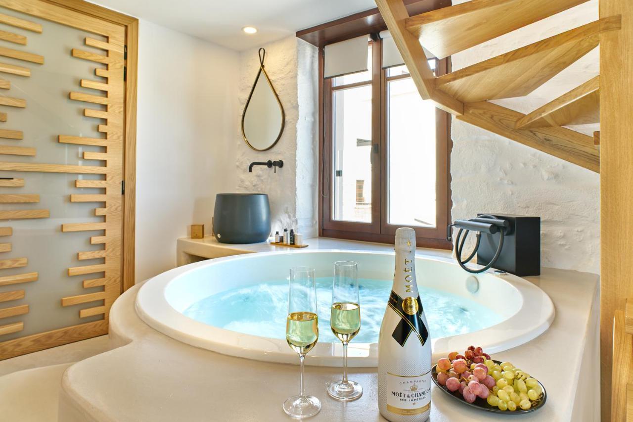 Vista Del Porto Luxury Suites 레팀노 외부 사진