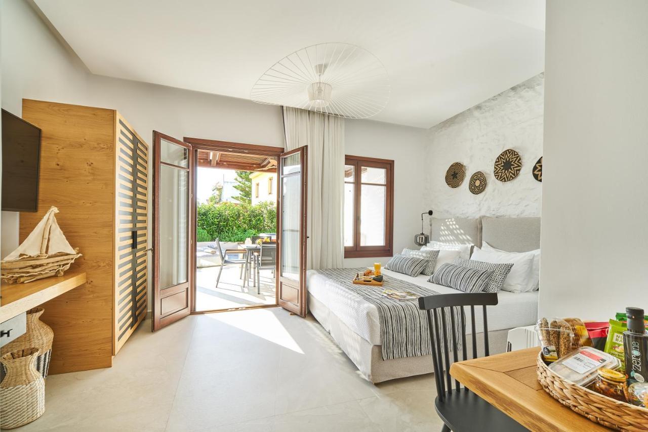 Vista Del Porto Luxury Suites 레팀노 외부 사진