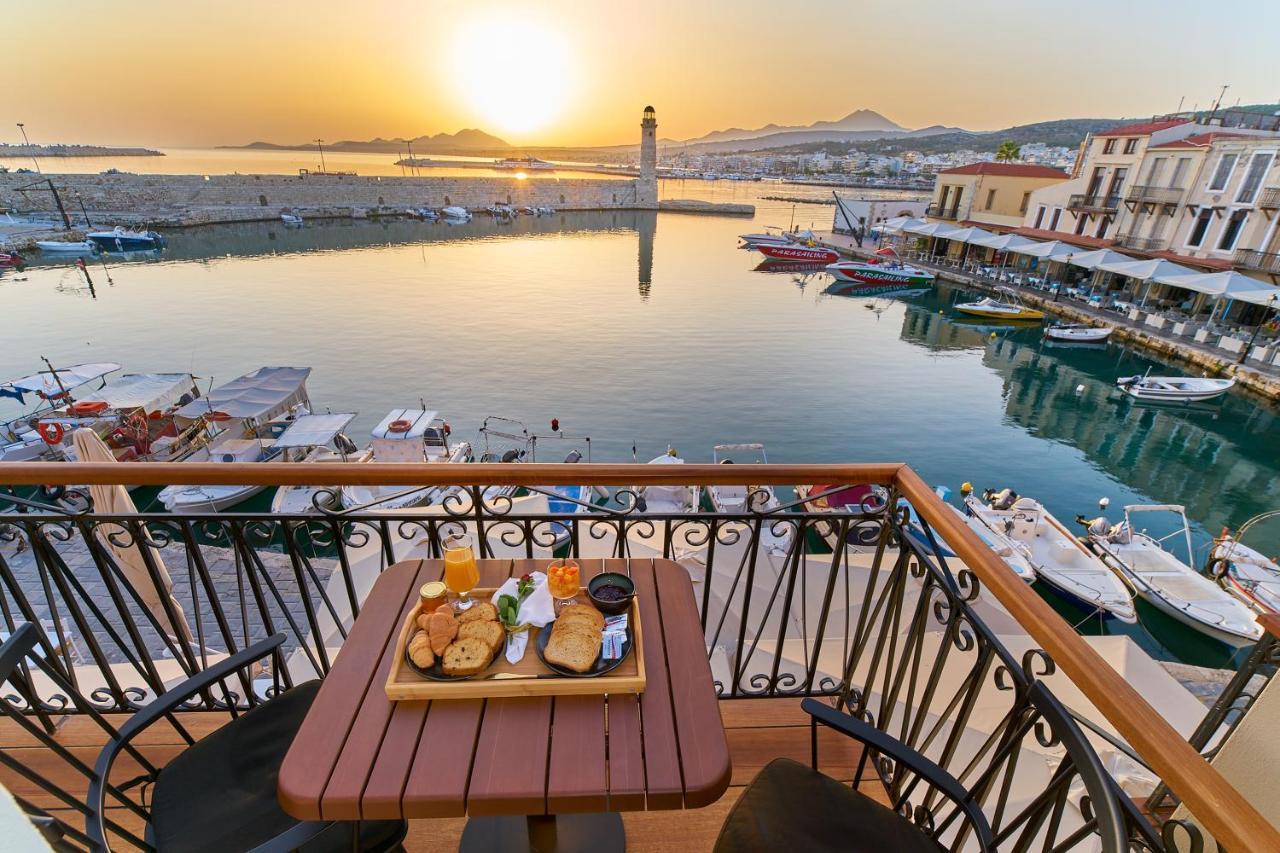 Vista Del Porto Luxury Suites 레팀노 외부 사진