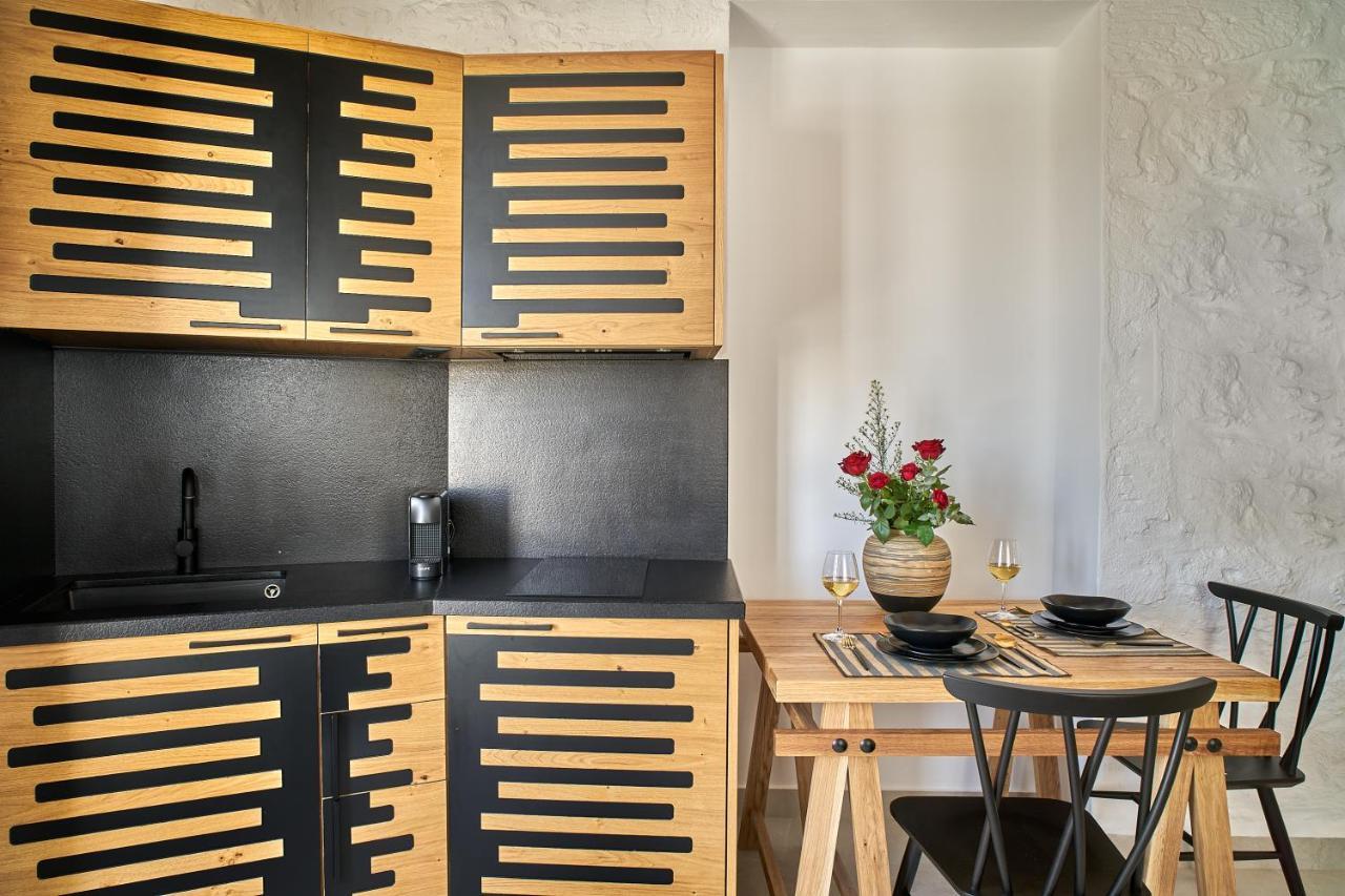 Vista Del Porto Luxury Suites 레팀노 외부 사진