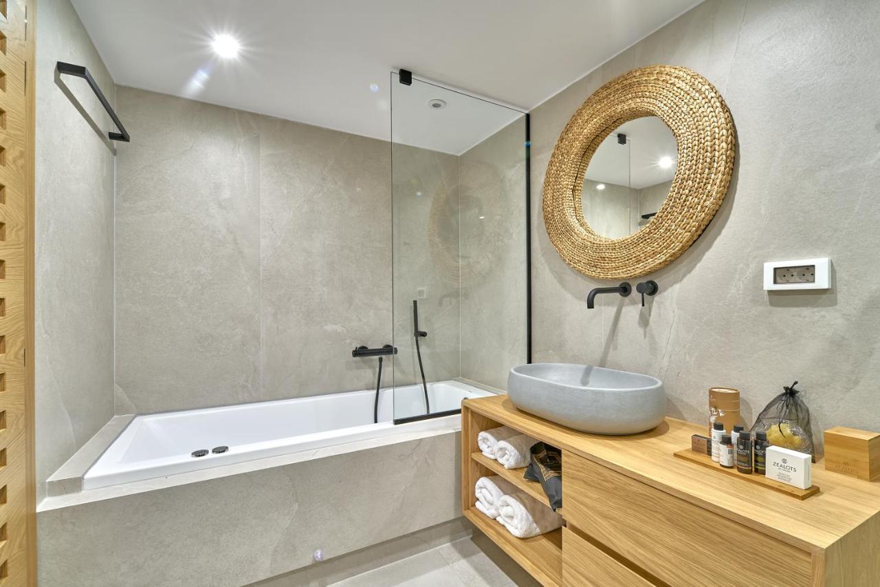 Vista Del Porto Luxury Suites 레팀노 외부 사진