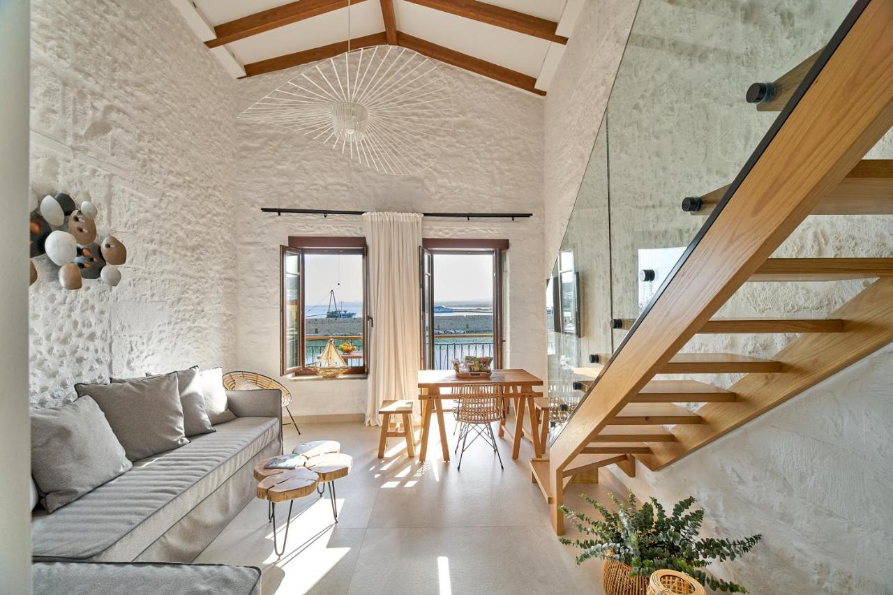 Vista Del Porto Luxury Suites 레팀노 외부 사진